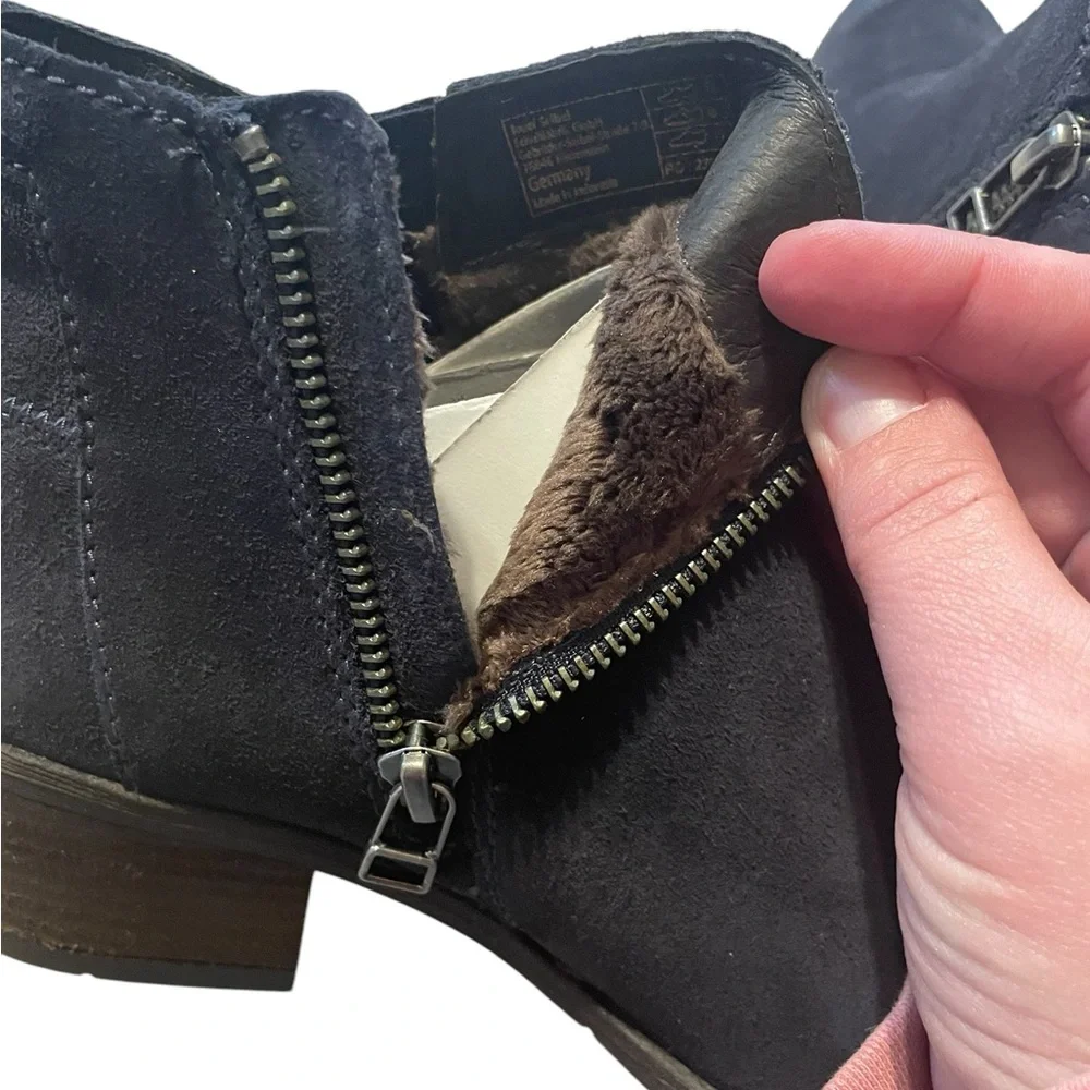 Josef Seibel Black‎ Suede Leather Booties, Faux Fur Lining, Size 37, NIB